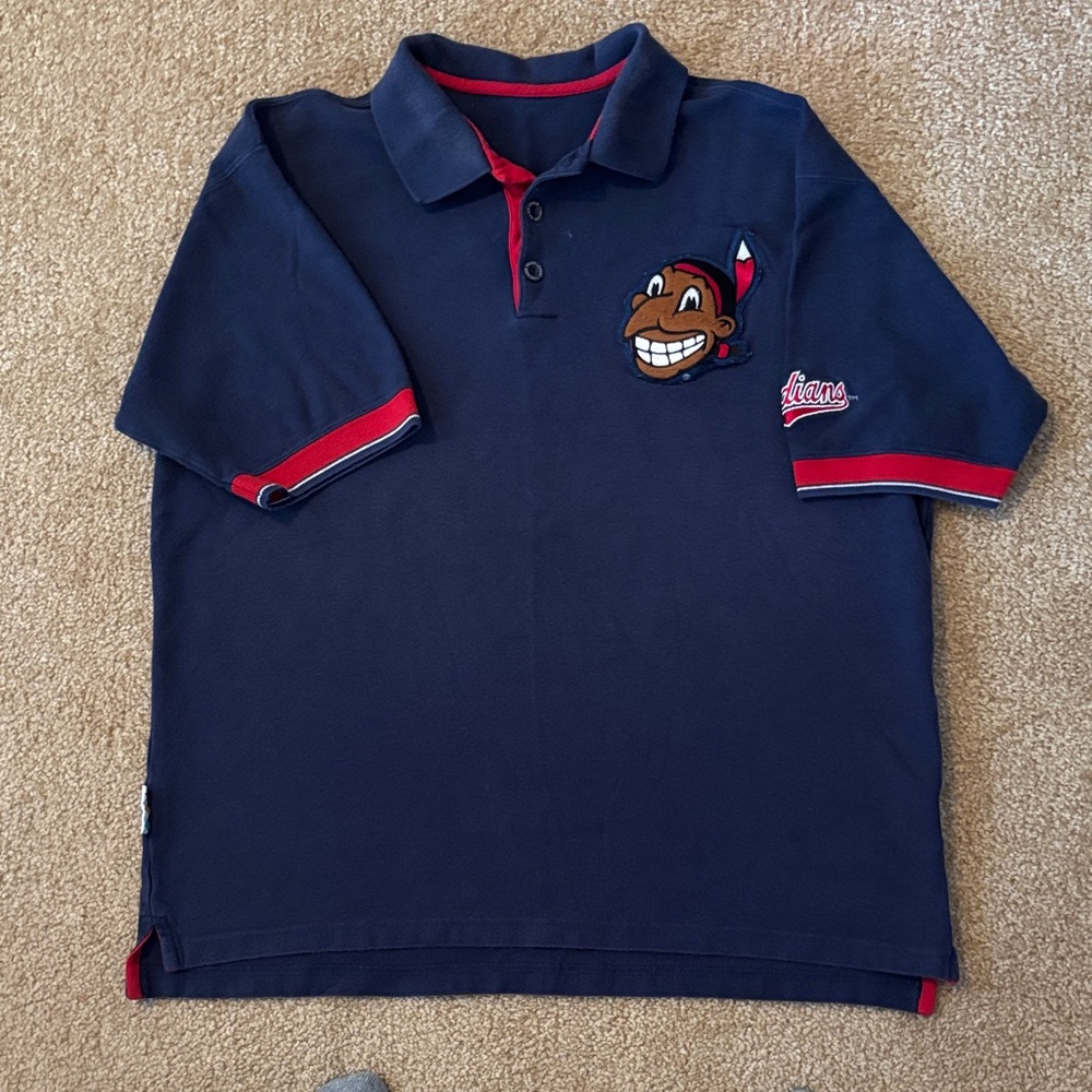 Vintage Men's chief wahoo Polo Shirt with Red Trim.